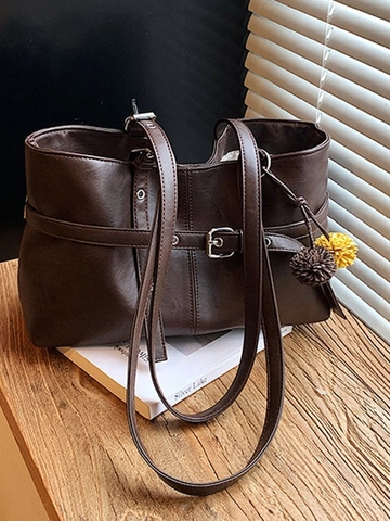 Sac Tote Vintage en Cuir PU Style Français Grande Capacité Navette Sac à Épaule Sous le Bras Avec Boucle Décorative Et Pendentifs