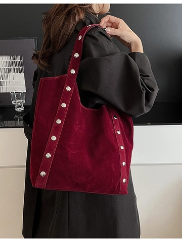 Large Capacity Women Retro PU Leather Tote Bag With Silver Studs Rivet Decor Minimalist Shoulder Bag For Commuting Daily Work