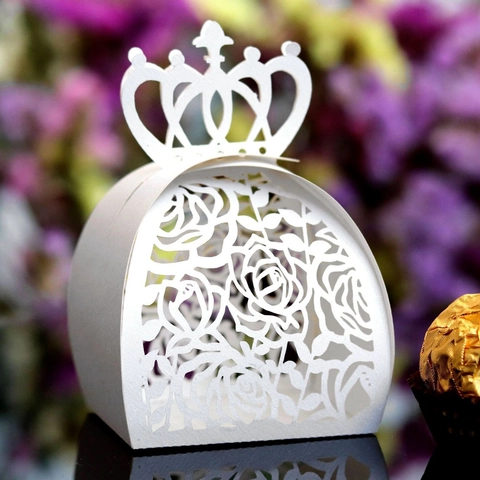 Elegante Scatola per Caramelle a Forma di Corona con Taglio Laser Rosa Floreale Carta Perlata Scatola Regalo per Matrimonio Festa Bomboniera Imballaggio di Cioccolato