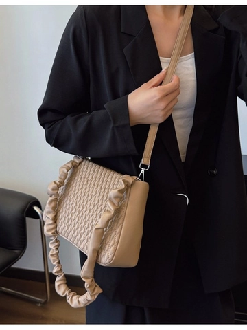 Borsa a Tracolla Trapuntata da Donna in Pelle PU Con Tracolla Scrunchie Borsa a Spalla di Moda Design di Nicchia Quadrata