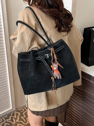 Sac Cabas Femme en Cuir PU Grande Capacité Vintage Retro Surpiqûres Contrastées Sac à Épaule Avec Pendentif Ours Sac de Bureau