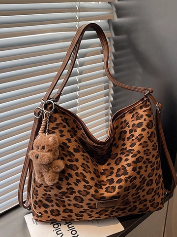 Vintage Leopard Print Tote Bag For Women Large Capacity Velvet Shoulder Bag With Bear Pendant Autumn Winter Fashion Hobo Bag