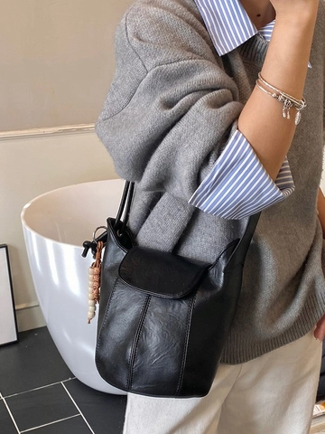 Borsa a Secchiello in Pelle PU Vintage da Donna Minimalista a Tracolla Con Cuciture E Ciondolo in Perline Retro Borsa Versatile