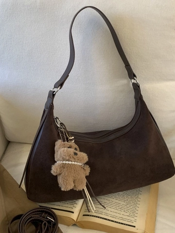 Vintage PU Kunstleder Beuteltasche Für Damen Halbmond Umhängetasche Mit Bären Anhänger Retro Schick Lässige Tasche
