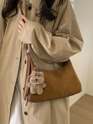 Vintage PU Kunstleder Beuteltasche Für Damen Halbmond Umhängetasche Mit Bären Anhänger Retro Schick Lässige Tasche