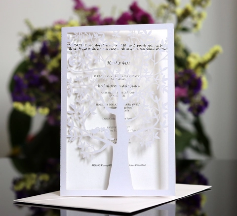 Inviti Intagliati al Laser con Design ad Albero Carta Perlata Biglietti d'Auguri con Busta e Foglio Interno per Matrimonio