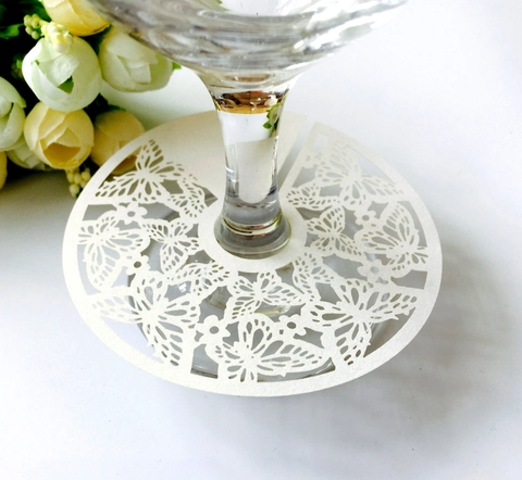 Papillon Découpe Laser Papier Nacré Marque-place pour Verre à Vin Cartes de Nom Creuses pour Mariage Banquet Table Déco