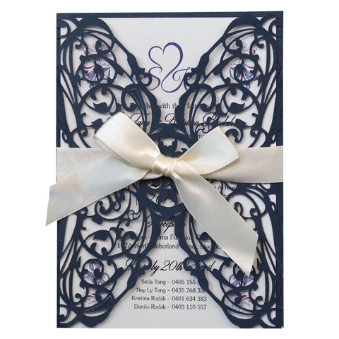 Inviti di Matrimonio a Farfalla Tagliati al Laser in Stile Europeo Carta Perlata Eleganti Biglietti Traforati Con Fiocco per Festa