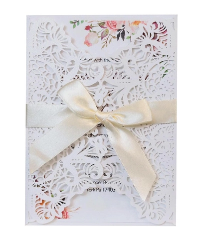 Elegante Invitación De Boda Europea Corte Láser Con Lazo De Satén Y Hoja Interior Floral Para Ceremonia De Matrimonio