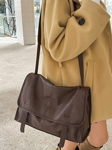 Vintage Women PU Leather Messenger Bag Large Capacity Flap Crossbody Shoulder Bag For Commuter Daily Work Retro Satchel