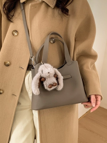 Fashion Korean Niche PU Leather Bucket Bag Minimalist Crossbody Shoulder Handbag For Women Commuter Messenger Bag With Charm