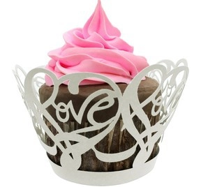 Laser Cut Heart Love Cupcake Wrappers Cardboard Hollow Out Decorative Cake Liners For Wedding Birthday Valentine Party Decoration