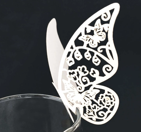 Eleganti Segnaposto per Bicchieri a Farfalla 3D Taglio Laser in Carta Perlata Decorazione per Matrimonio Festa Segnaposto Tavolo