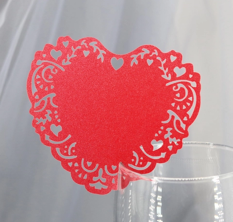 Heart Shape Laser Cut Place Cards For Wine Glass Pearlescent Paper Hollow Decorative Cards For Wedding Party Table Decoration