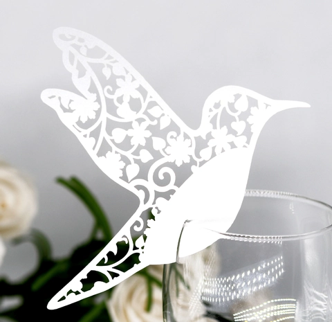 Segnaposto in Vetro di Vino a Forma di Colibrì Tagliato al Laser Decorazione in Carta Perlata per Tavolo da Matrimonio Festa