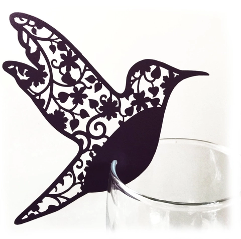 Segnaposto in Vetro di Vino a Forma di Colibrì Tagliato al Laser Decorazione in Carta Perlata per Tavolo da Matrimonio Festa