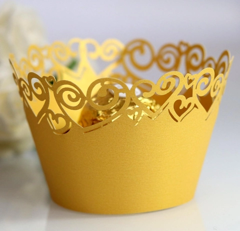 Laser Cut Cupcake Wrappers Heart Hollow Pearlescent Paper Cake Liners For Wedding Birthday Celebration Party Decoration