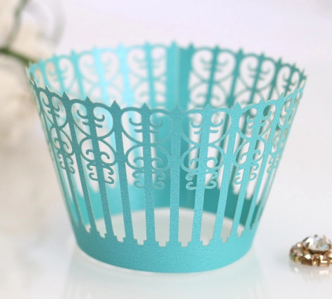 Elegant Laser Cut Cupcake Wrappers Hollow Out Pearl Cardboard Cake Decoration Wraps For Wedding Birthday Party Favors