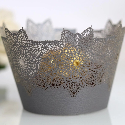 Laser Cut Cupcake Wrappers Hollow Out Lace Floral Design Pearlescent Paper Crown Shape Cake Liner For Wedding Party Decoration