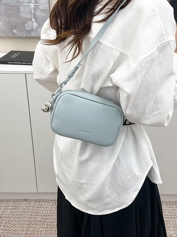 Bolso Bandolera Minimalista de Cuero PU Granulado para Mujer Bolso Cuadrado Pequeño Con Colgante de Corazón Moda Diaria