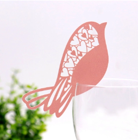 Segnaposto per Bicchiere in Carta Perlata a Forma di Uccello Intagliato al Laser con Cuore per Matrimoni e Compleanni