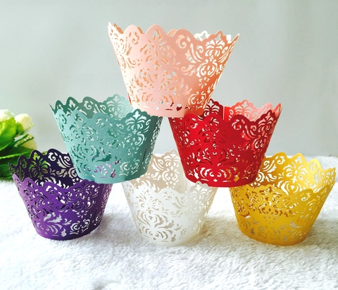Laser Geschnittene Ausgehöhlte Cupcake Manschetten Perlpapier Karton Spitzenbordüre Für Hochzeit Geburtstag Party Kuchen Dekoration