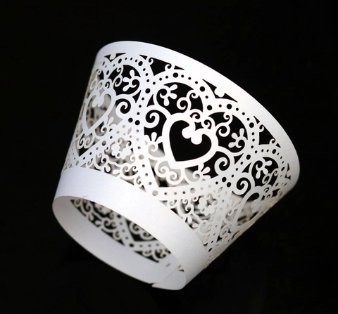 Laser Cut Heart Cupcake Wrappers Hollowed Lace Paper Cake Decoration For Wedding Valentine's Day Birthday Party Baking Decor