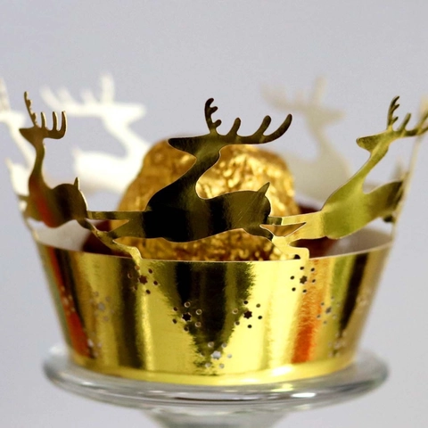 Reindeer Laser Cut Cupcake Wrappers Christmas Snowflake Hollow Out Paper Lace Muffin Decoration Xmas Party Wedding Favors