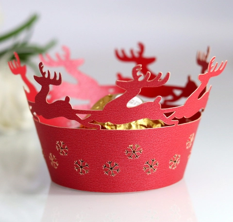 Christmas Reindeer Snowflake Hollow Laser Cut Cupcake Wrappers Pearlescent Paper Cake Border For Holiday Party Decoration