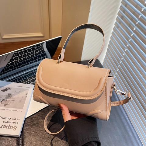 Damen Retro PU Leder Kleine Quadratische Schultertasche Minimalistische Einfarbige Umhängetasche Mit Verstellbarem Riemen Elegante Handtasche