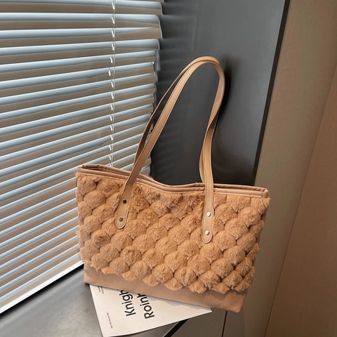 Damen Mode Plüsch Patchwork Tragetasche Große Kapazität Lässige Kunstpelz Schultertasche Kunstleder Riemen Winter Handtasche