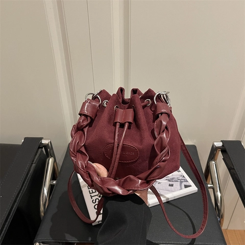Bolso Bombonera de Cuero PU con Textura de Gamuza Vintage para Mujer Asa Tejida Cordón de Ajuste Hombro Bandolera Moda Retro