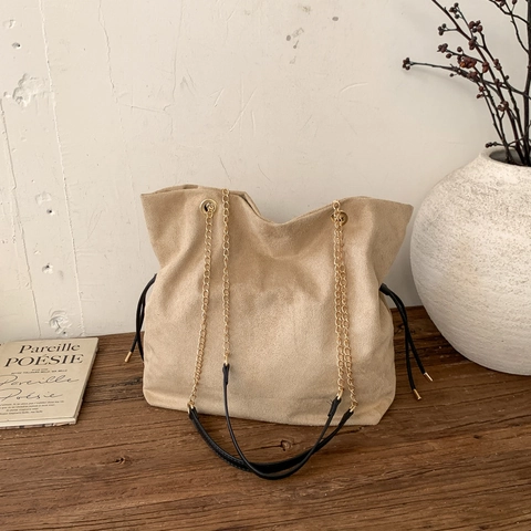 Bolso Tote de Gran Capacidad de Cuero PU con Tacto de Gamuza Vintage para Mujer Bolso de Hombro Casual Retro con Correa de Cadena de Metal Detalle de Cordón Bolso de Trabajo y Viaje