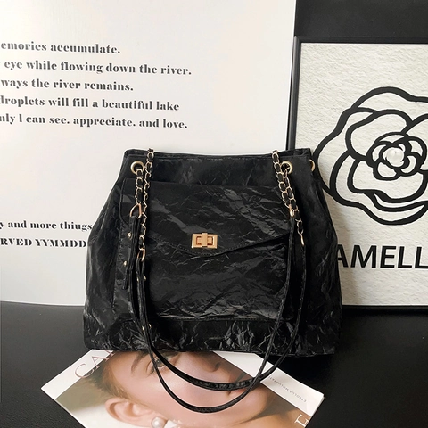 Große Kapazität PU Leder Tote Bag Für Damen Urban Minimalistisch Falten Umhängetasche Mit Metallo-Schloss Kette Gurt Tasche