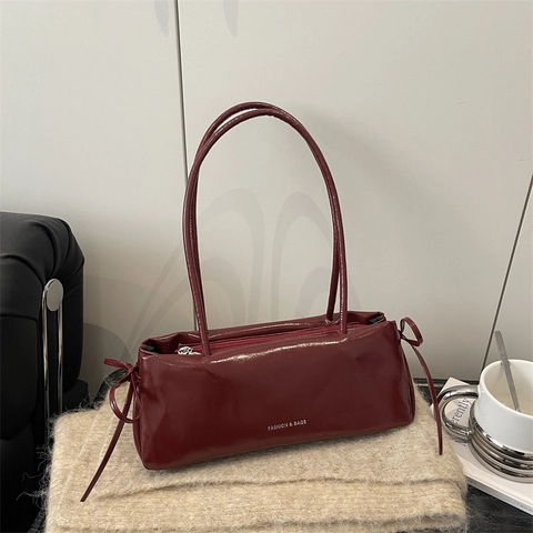 Bolso de Hombro Baguette de Cuero PU Retro para Mujer Bolso de Axila con Lazo Brillante Bolso de Mano Minimalista Color Sólido