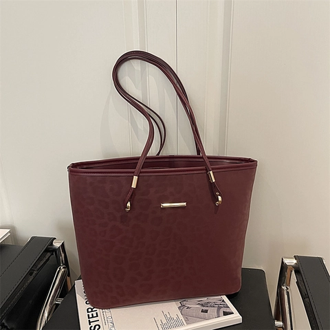Vintage Leopard Print Tote Bag For Women Large Capacity PU Leather Shoulder Bag With Gold Metal Decor Stylish Retro Satchel