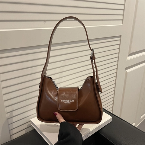 Bolso De Axila De Cuero PU Brillante Vintage Francés Para Mujer Bolso De Hombro Minimalista De Gran Capacidad Color Sólido