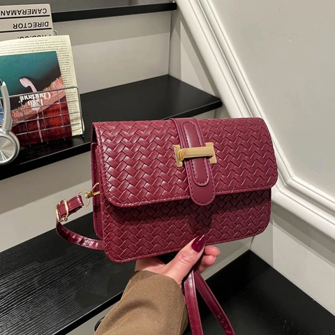 Bolso de Hombro de Cuero PU Trenzado Retro para Mujer Con Hebilla de Metal Dorado Bolso de Mensajero Simple Bolso Cuadrado Pequeño
