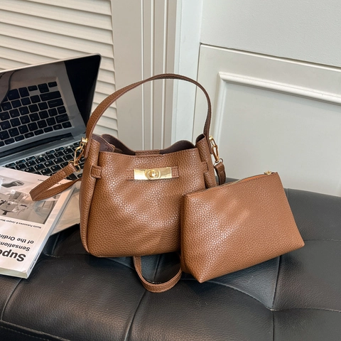 Sac à Épaule pour Femme en Cuir PU Texture Litchi avec Pochette Sac Seau à Fermoir Tournant à la Mode Vintage