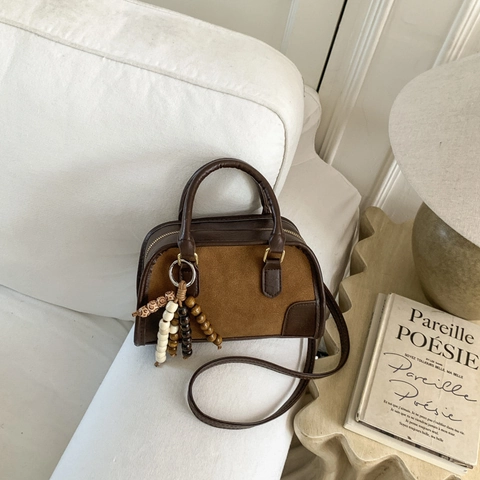 Retro Women PU Leather Patchwork Boston Bag Minimalist Crossbody Shoulder Bag With Elegant Beaded Charm Handheld Square Bag