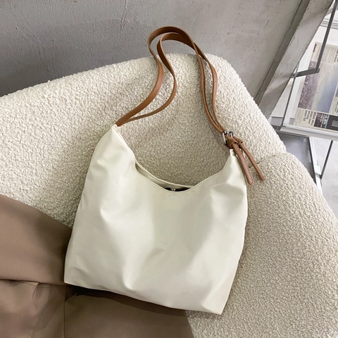 Women Minimalist Nylon Shoulder Bag Large Capacity Contrast Leather Strap Tote Underarm Bag Solid Color Daily Commute Hobo Handbag
