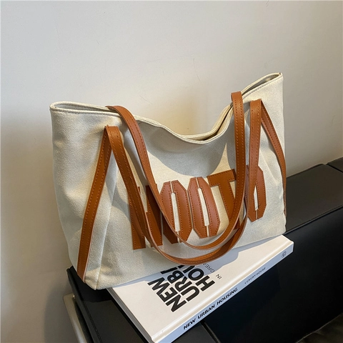 Sac Fourre-Tout en Daim pour Femmes Rétro Patchwork de Lettres Grande Capacité Sac à Épaule Décontracté Quotidien Voyage Shopping
