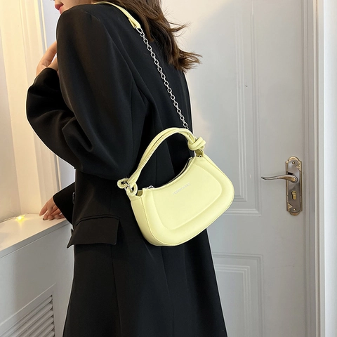 Borsa a Spalla Mezzaluna in Pelle PU Minimalista Donna Con Manico a Nodo Stampa Lettere Borsa a Tracolla Moda Quotidiana
