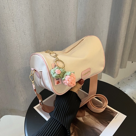 Women Fashion Diamond Quilted Shoulder Bag PU Leather Casual Crossbody Bag With Cute Strawberry Pendant Small Square Bag