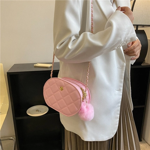 Borsa a Spalla Trapuntata da Donna Borsa a Tracolla in Pelle PU con Griglia a Diamanti Borsa Ovale con Ciondolo a Pompon e Chiusura a Fiore in Metallo