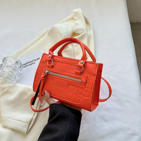 Sac à Main pour Femme Motif Crocodile Cuir PU Décor de Glands Petit Sac Carré Sac Bandoulière pour les Trajets Quotidiens