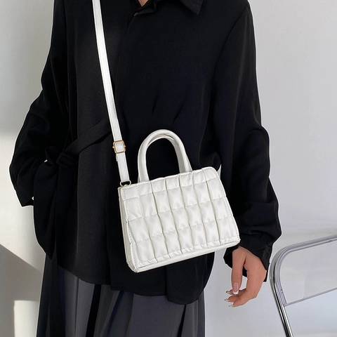Fashion Women Quilted Small Square Bag Vintage PU Leather Shoulder Bag Grid Handbag With Adjustable Strap Crossbody Tote Bag