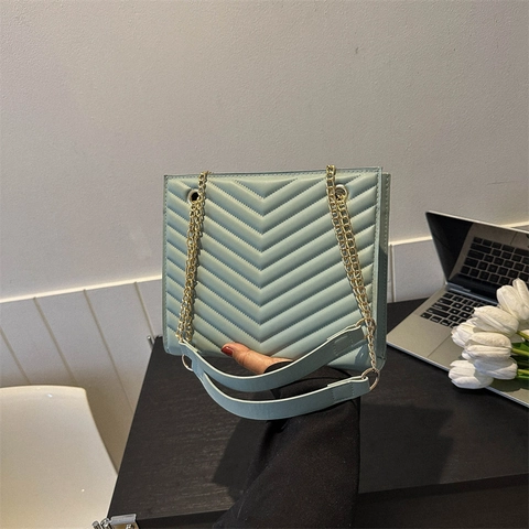 Borsa Tote da Donna Trapuntata a V Grande Capacità in Pelle PU Borsa a Spalla Con Tracolla a Catena in Metallo