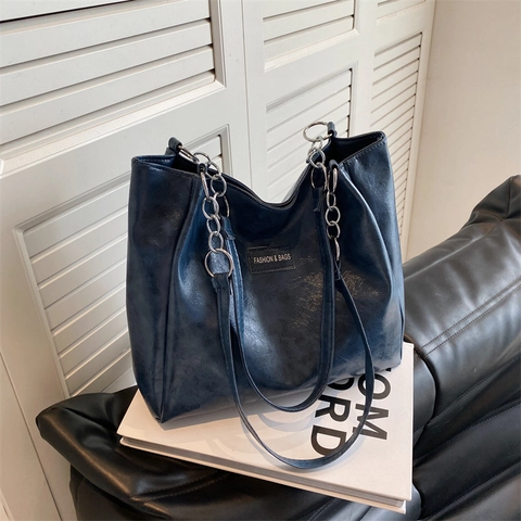 Women Large Capacity PU Leather Tote Bag Fashion Solid Color Shoulder Bag With Metal Chain Strap Commuting Minimalist Bag
