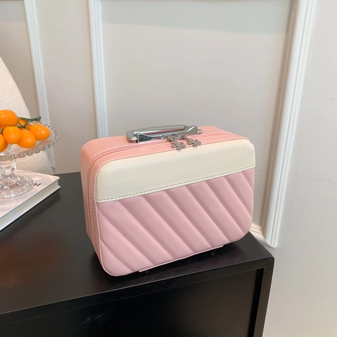 Trousse à Maquillage Grande Capacité pour Femmes Portable en Cuir PU Matelassé Losange Boîte de Rangement Avec Poignée Métallique Organisateur de Voyage